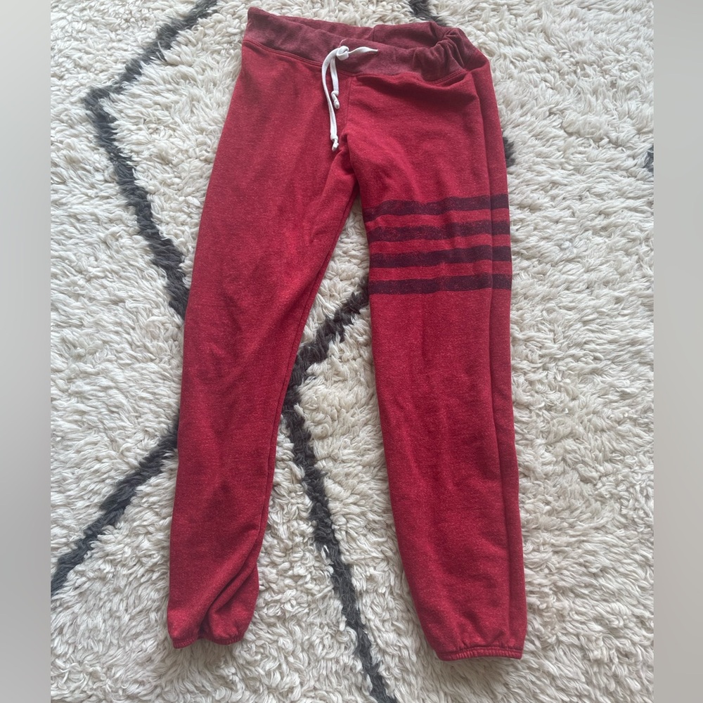 Sundry Red Cuffed Jogger Sweat Pants With White Tie Waist Striped Size 1